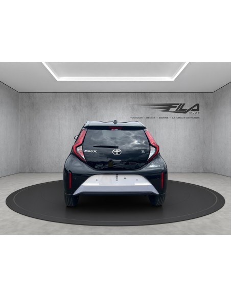 R2HD2IYAM2SN_4.jpg R2HD2IYAM2SN_4.jpg