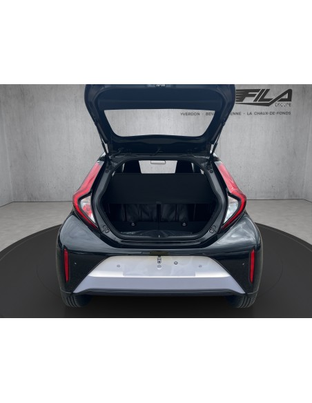 R2HD2IYAM2SN_14.jpg R2HD2IYAM2SN_14.jpg