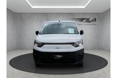 P3LAJ91MUQU3_0.jpg 2