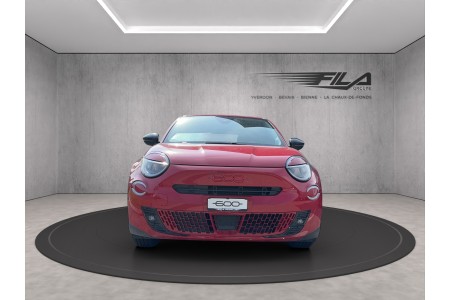 PBEG1JZP5HZN_0.jpg 2